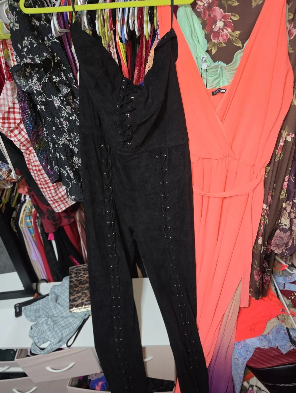 Nwot BEBE LACE UP STRAPLESS JUMPSUIT Size 16